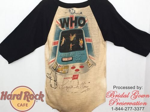 Hard Rock Cafe;The Who T-Shirt; with autograph